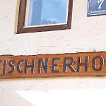 Tischnerhof Lantgård *